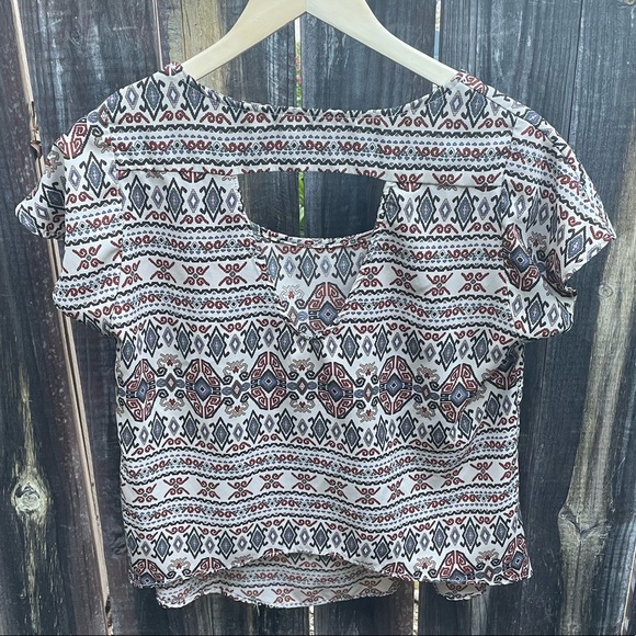 Foreign Exchange - Printed Blouse - Picture 4 of 10